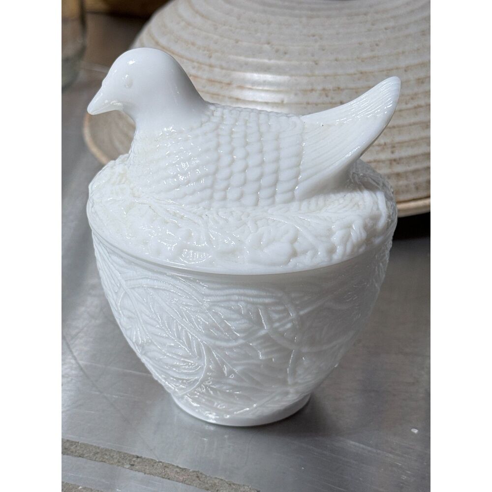 Vintage Avon Milk Glass Hen on Nest Covered Dish White Chicken